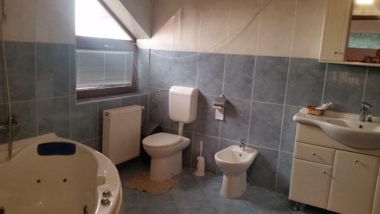 Cristalex Villaverde Bucharest Pantelimon Exterior foto
